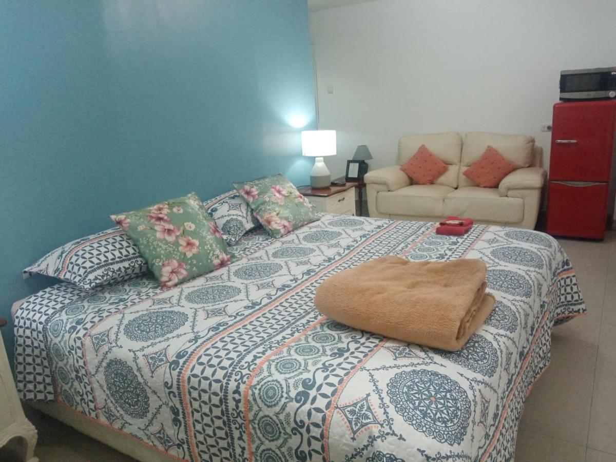 Hostel Strenua - Las Quintanas Trujillo Exteriér fotografie