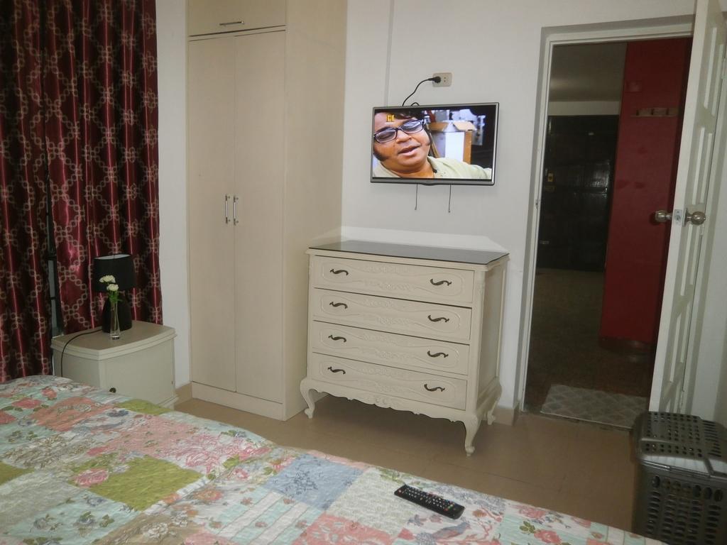 Hostel Strenua - Las Quintanas Trujillo Exteriér fotografie